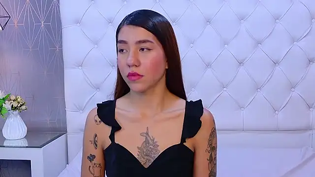 VioletFroost online show from 02/03/26, 02:53