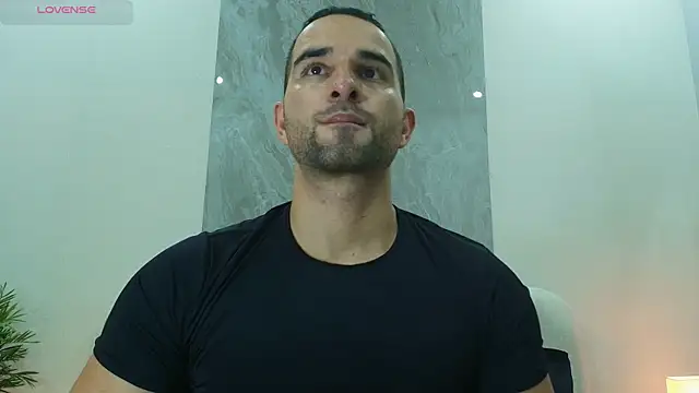 lorenzo walker 1 online show from 06/01/26, 05:36