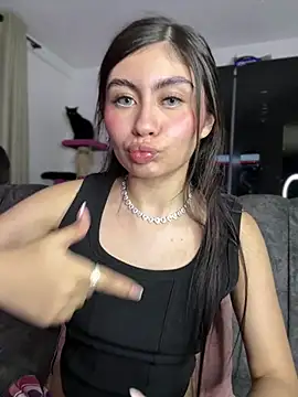 Stormi th online show from 01/15/26, 03:22