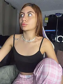 Snapshot of Stormi_th chatting on 06/20/26, 02:03 Stormi th online show from 06/20/26, 02:03