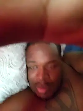 Snapshot of chocolotto09 chatting on 01/15/26, 06:44 chocolotto09 online show from 01/15/26, 06:44