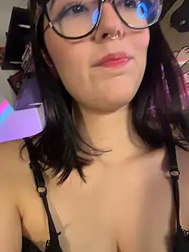 HinaSweet online show from 02/22/26, 12:12