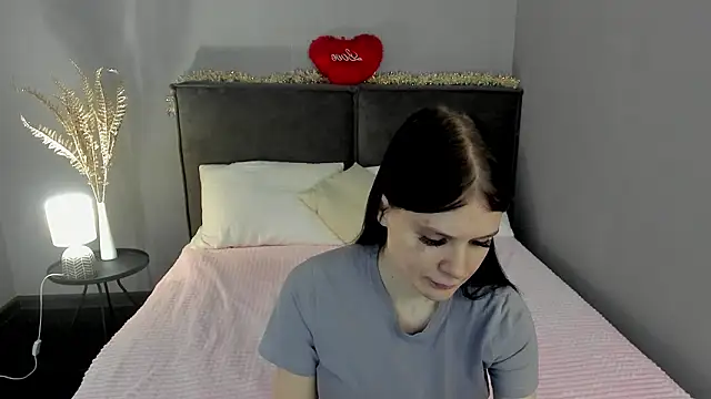 SkinyJoys online show from 02/27/26, 01:38