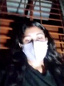 Snapshot of queenneha69 chatting on 06/15/26, 05:26 queenneha69 online show from 06/15/26, 05:26
