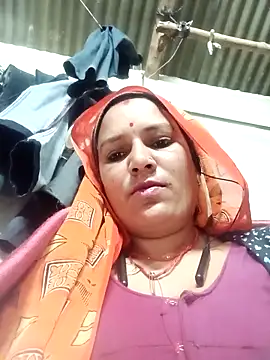 Hot hiuj online show from 02/07/26, 09:18