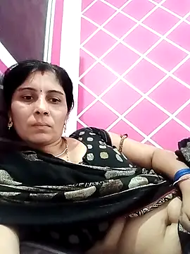 Hot ree85 online show from 03/25/26, 02:56