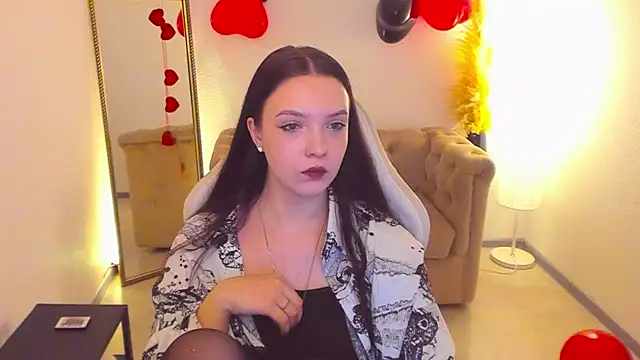 Snapshot of Emily_tender chatting on 02/11/26, 05:45 Emily tender online show from 02/11/26, 05:45