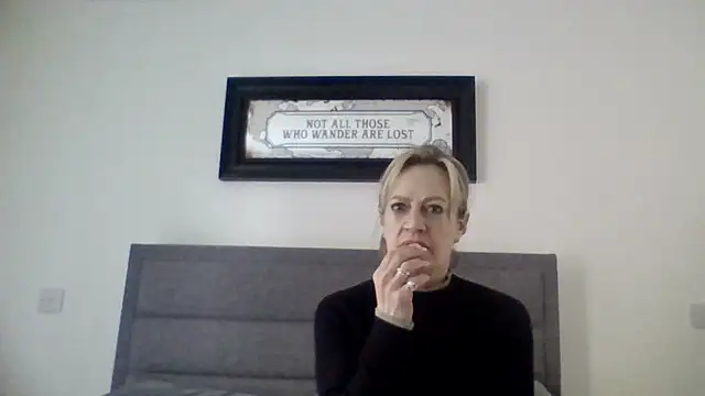 Milfshake227 online show from 03/30/26, 05:25