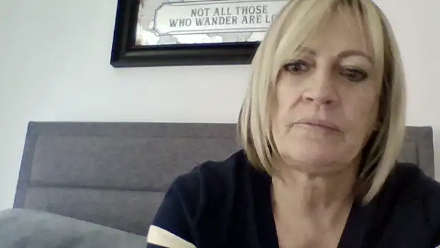 Milfshake227 online show from 04/09/26, 03:39