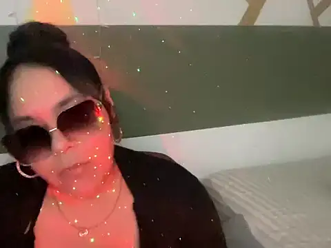 Thickfreakylatina online show from 03/31/26, 01:40