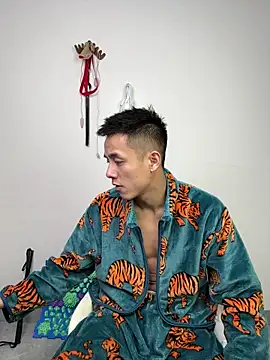 TOYOTA-01 online show from 02/05/26, 02:00