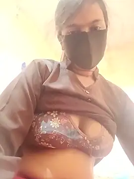 Snapshot of Kinjal_setty chatting on 06/08/26, 03:07 Kinjal setty online show from 06/08/26, 03:07