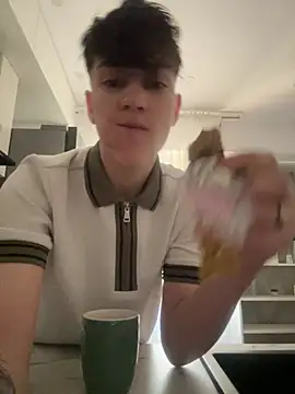 ravenryx online show from 04/16/26, 11:33