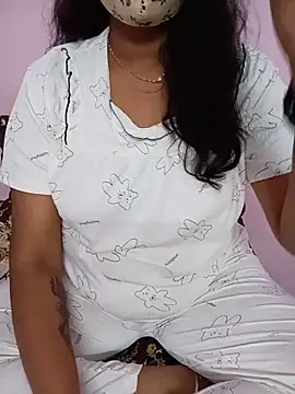 Snapshot of Ammu14399 chatting on 05/31/26, 06:09 Ammu14399 online show from 05/31/26, 06:09