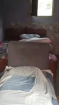 Isabel and Heckler online show from 02/23/26, 12:46