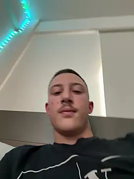 chrisst32 online show from 01/09/26, 12:08