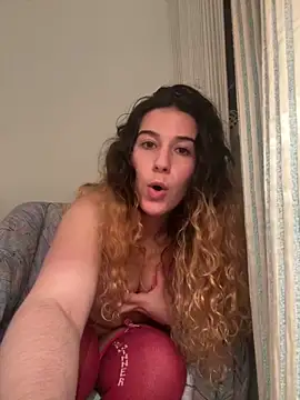 Snapshot of joanaguerreiru chatting on 05/29/26, 11:25 joanaguerreiru online show from 05/29/26, 11:25
