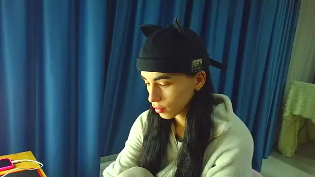 Vlada Elfie online show from 02/08/26, 02:37