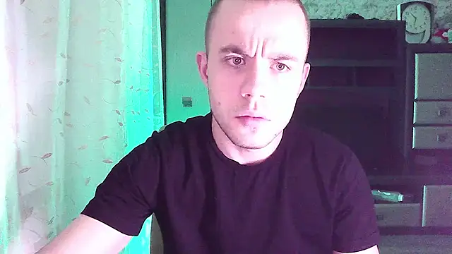 Snapshot of TvoY_bOy1 chatting on 02/13/26, 08:27 TvoY bOy1 online show from 02/13/26, 08:27