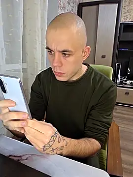 Snapshot of TvoY_bOy1 chatting on 02/26/26, 05:12 TvoY bOy1 online show from 02/26/26, 05:12