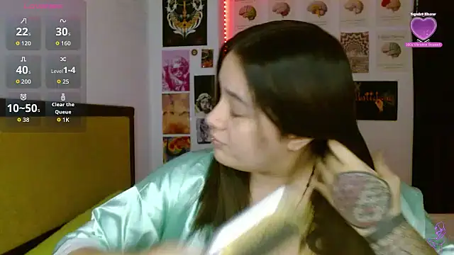 Snapshot of Nova-Satela chatting on 05/27/26, 12:24 Nova-Satela online show from 05/27/26, 12:24