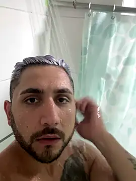 LittleRoccoph online show from 01/09/26, 01:52