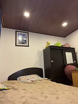 Eve Ritz online show from 04/19/26, 03:39