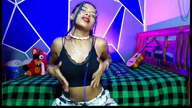 Snapshot of Little_Darkness_Dancer chatting on 01/05/26, 11:30 Little Darkness Dancer online show from 01/05/26, 11:30