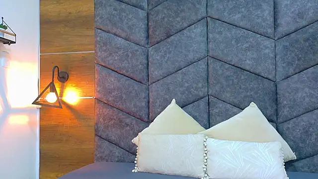 AmberStonne   online show from 02/13/26, 02:51