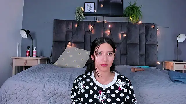 AmberStonne   online show from 03/12/26, 07:36