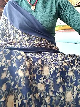 Queen chayna online show from 02/15/26, 03:14