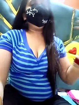 couple fun  online show from 04/16/26, 08:42