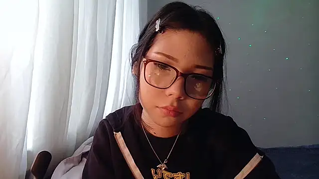 Snapshot of AprilOnilll chatting on 01/08/26, 07:32 AprilOnilll online show from 01/08/26, 07:32