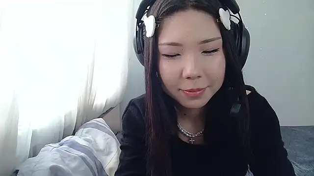 Snapshot of AprilOnilll chatting on 01/10/26, 09:22 AprilOnilll online show from 01/10/26, 09:22