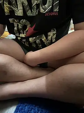 namhihi23 online show from 04/07/26, 10:37