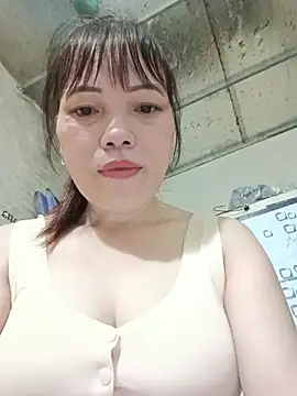 Snapshot of Sana-vn chatting on 07/08/26, 10:09 Sana-vn online show from 07/08/26, 10:09