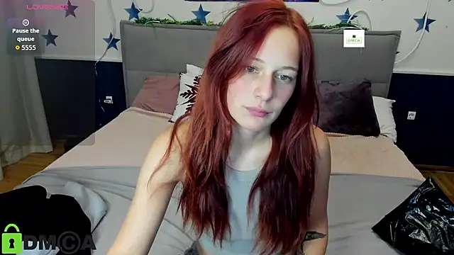 Lily Viola online show from 01/18/26, 02:54