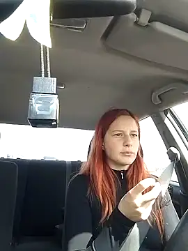 Lily Viola online show from 04/10/26, 08:19