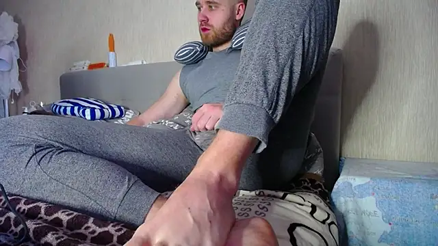 Snapshot of LorenzoLux chatting on 02/22/25, 10:29 LorenzoLux online show from 02/22/25, 10:29