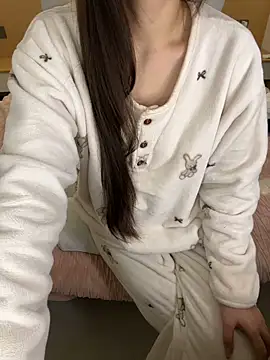  xiaoxinxin  online show from 02/07/26, 12:09