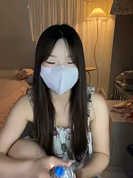  xiaoxinxin  online show from 07/05/26, 12:56