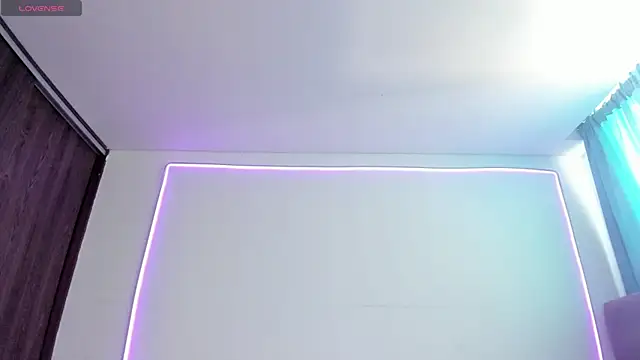 maazikeenx online show from 04/18/26, 07:07