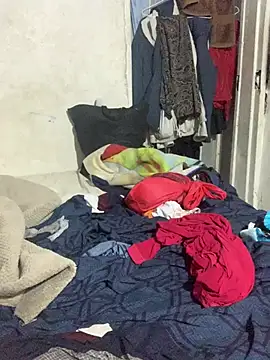 Snapshot of Xsexysnow33s chatting on 01/10/26, 04:25 Xsexysnow33s online show from 01/10/26, 04:25