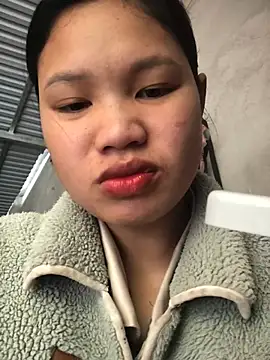 Minhkhue121 online show from 01/16/26, 02:59