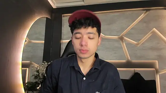 Matt Wolf  online show from 01/11/26, 01:16