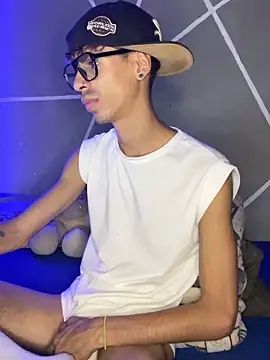 alexx 23cm online show from 01/19/26, 01:31