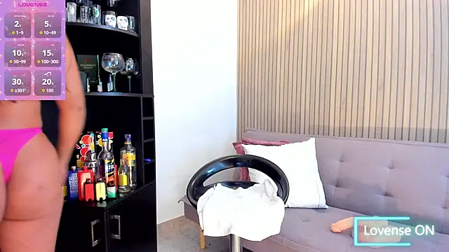 miacoxx 34 online show from 03/21/26, 09:58