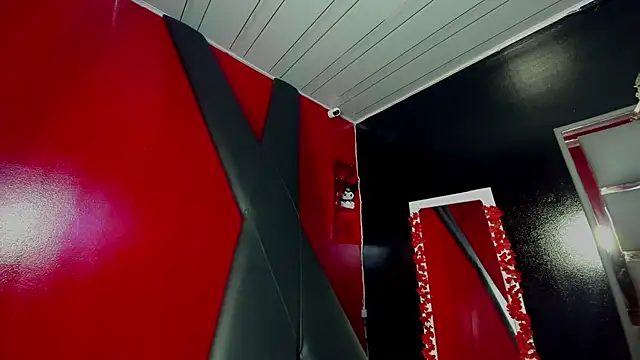 Clarita Hill online show from 02/23/26, 07:00