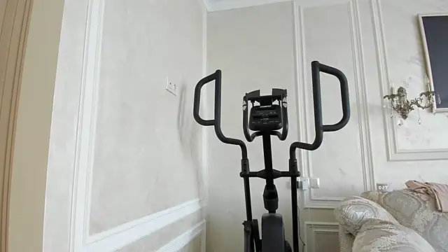 Snapshot of Judy__Hopps chatting on 02/17/26, 07:27 Judy Hopps online show from 02/17/26, 07:27