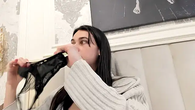 Snapshot of Judy__Hopps chatting on 03/06/26, 12:34 Judy Hopps online show from 03/06/26, 12:34